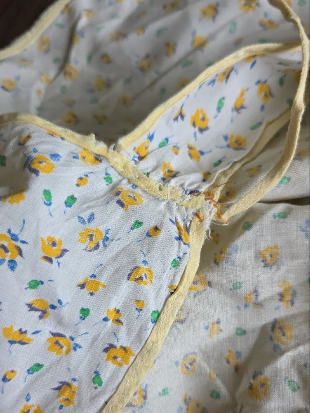 Handmade Vintage Floral Apron White and Yellow
